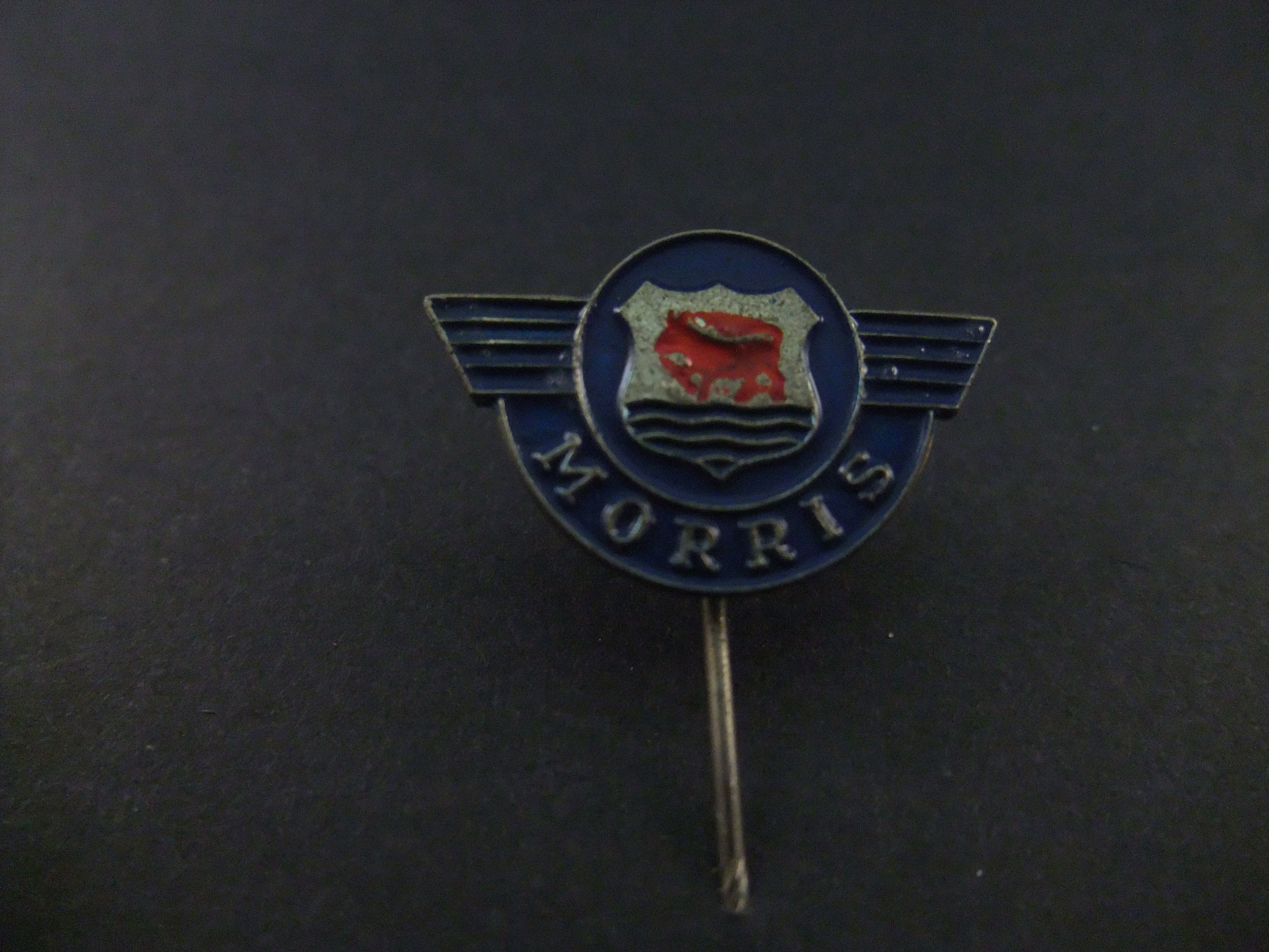 Austin Morris Brits automerk blauw logo zilverkleurig